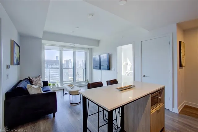 Additional image 5 of 130 River St