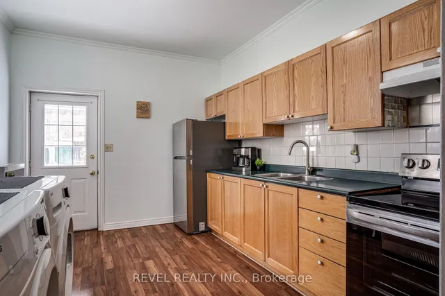 Additional image 18 of 51 Tisdale St