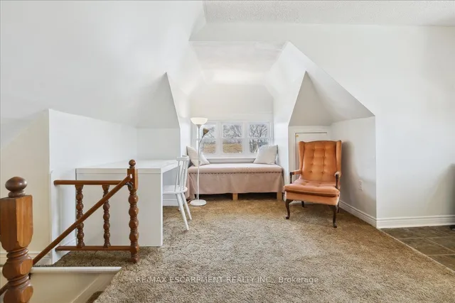 Additional image 25 of 100 Balmoral Ave