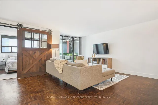 Additional image 12 of 73 Mc Caul St Unit 732