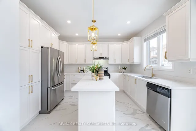 Additional image 15 of 31 Enford Cres