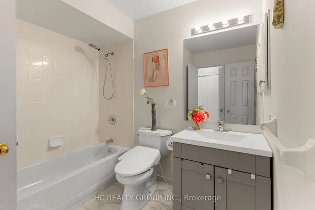 Additional image 18 of 83 Mondeo Dr Unit 535