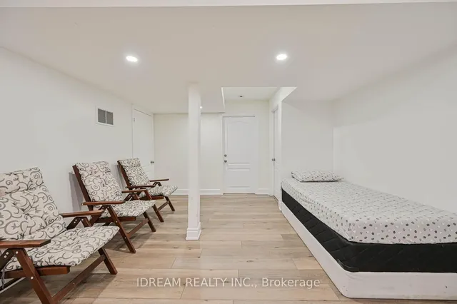 Additional image 38 of 10 Chesapeake Crt