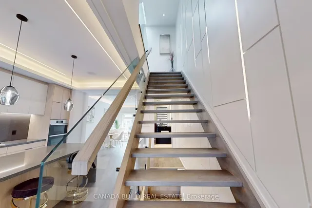 Additional image 24 of 42B Florence Ave