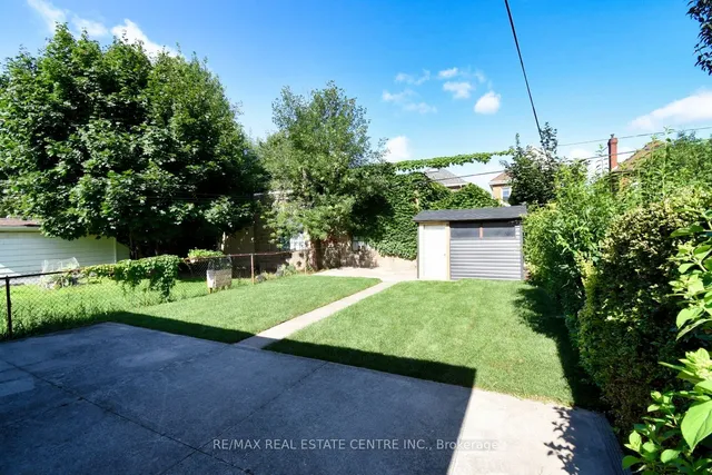 Additional image 30 of 14 Graham Ave