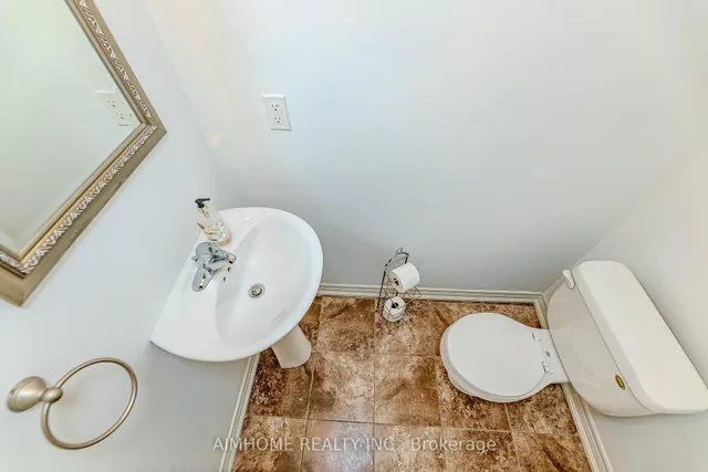 Additional image 37 of 216a finch Ave