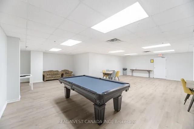 Additional image 34 of 2737 Keele St Unit 905