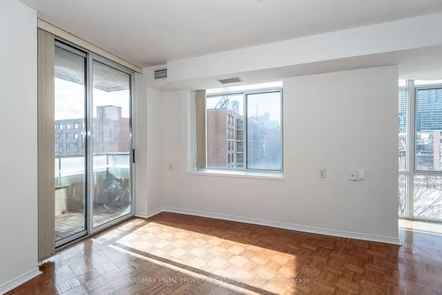 Additional image 12 of 39 Parliament St Unit 703