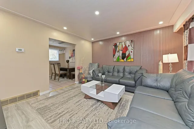 Additional image 7 of 98 Riverdale Dr