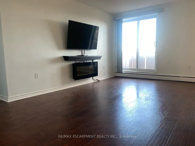 Additional image 11 of 851 Queenston Rd Unit 607