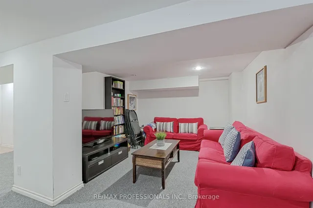 Additional image 13 of 410 Vaughan Rd