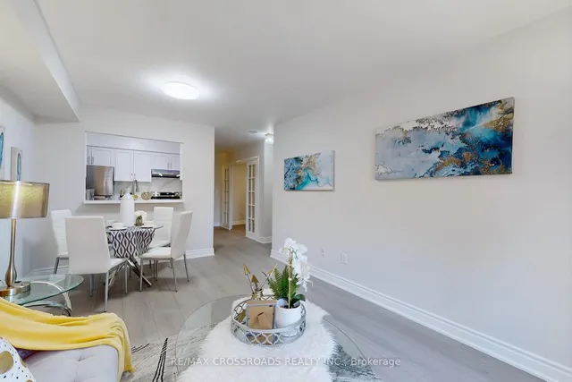 Additional image 23 of 18 Sommerset Way Unit 310