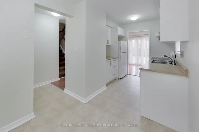 Additional image 4 of 39 Cassander Cres