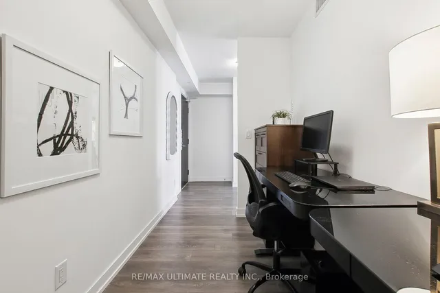 Additional image 16 of 159 Wellesley St Unit 2211