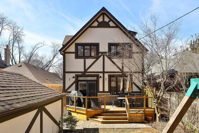 Additional image 43 of 11 Humbercrest Blvd