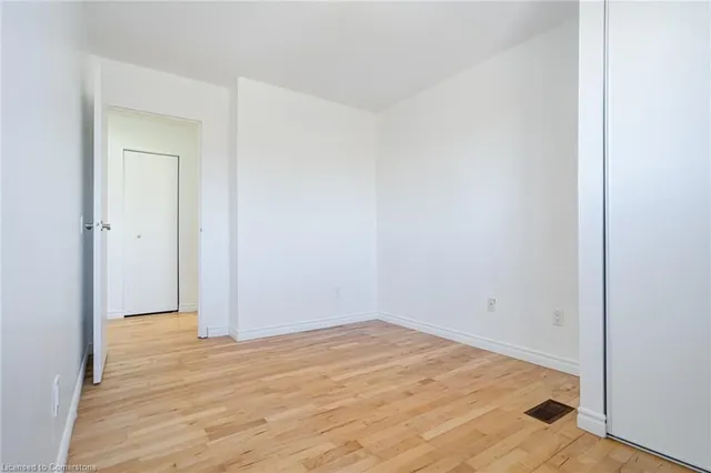 Additional image 26 of 28 Arbutus Cres