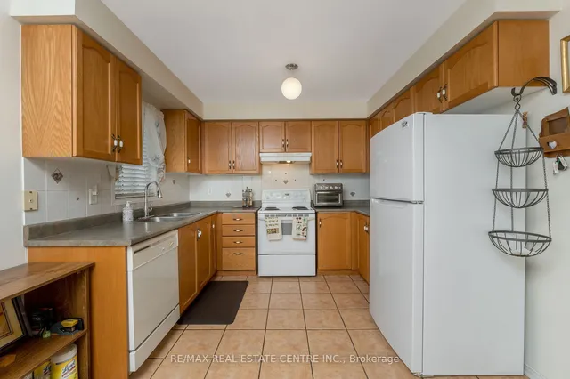 Additional image 15 of 12 Tiller Tr