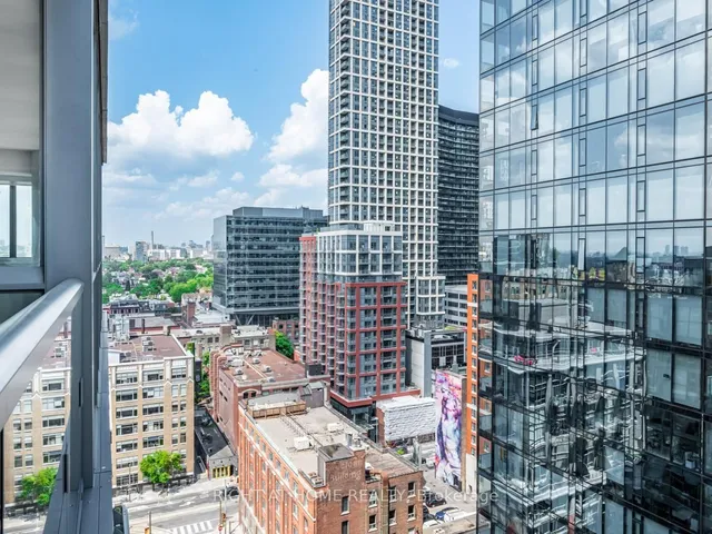 Additional image 32 of 8 charlotte St Unit 1603