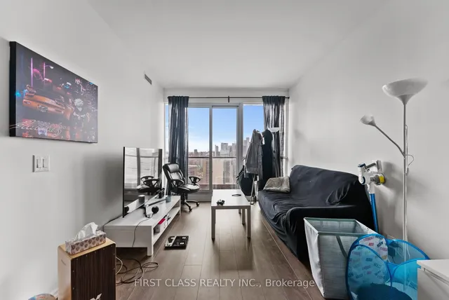 Additional image 10 of 70 Temperance St Unit 3816