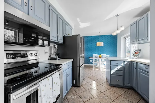 Additional image 13 of 19 D'Arcy Magee Cres