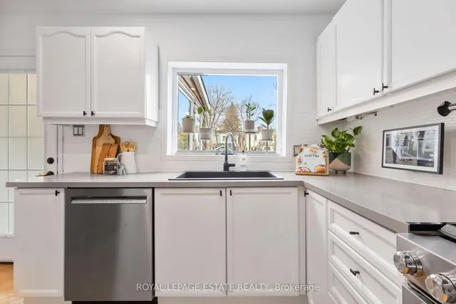 Additional image 11 of 121 Hannaford St