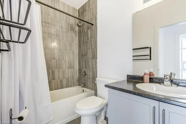 Additional image 9 of 460 Dundas St Unit 513