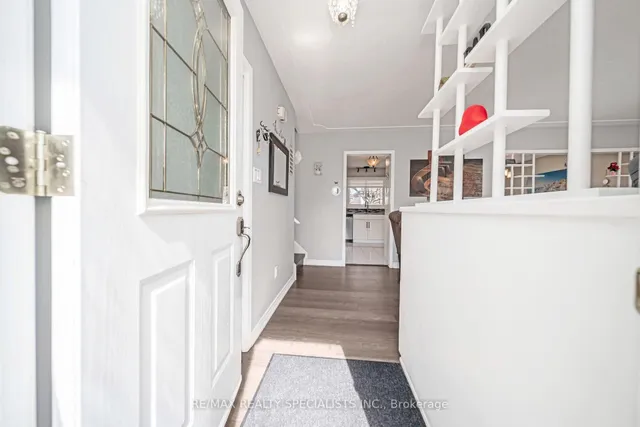 Additional image 3 of 158 Hickson Dr