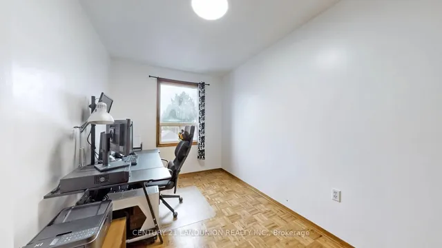 Additional image 23 of 343 Kipling Ave