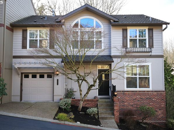 2377 NW Burkhart Dr, Portland, OR 97229