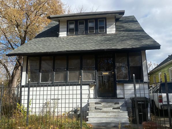 4482 Harding St, Detroit, MI 48214