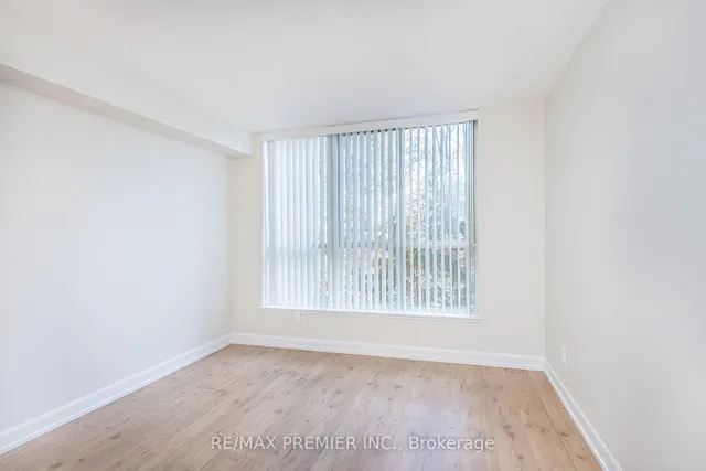 Additional image 16 of 20 Southport St Unit 313