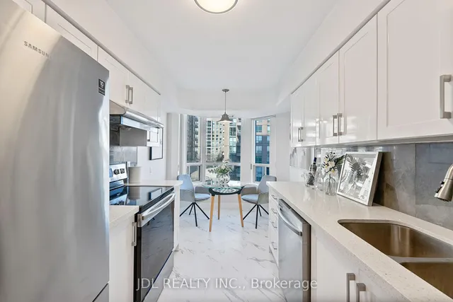 Additional image 5 of 35 Finch Ave Unit 605