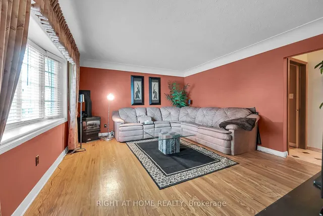 Additional image 6 of 98 Welbourn Dr