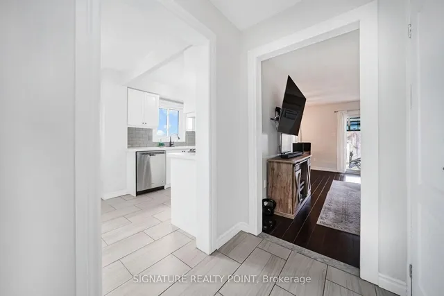 Additional image 10 of 222 Simmons Blvd