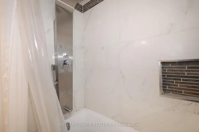 Additional image 26 of 25 Upper Canada Dr Unit 34