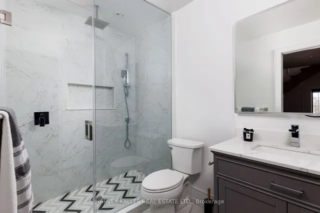 Additional image 35 of 233 MacPherson Ave