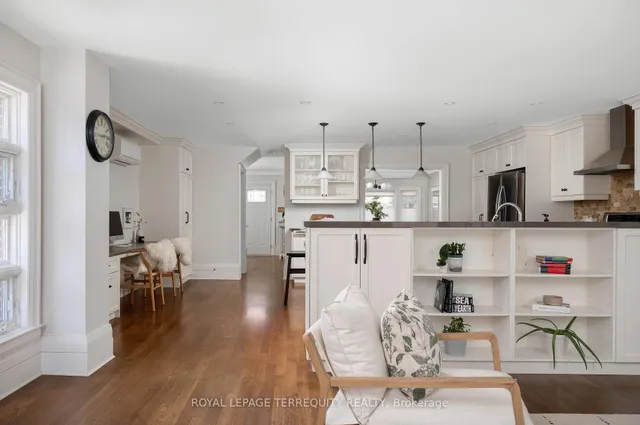 Additional image 17 of 489 Glenlake Ave