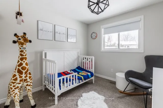 Additional image 19 of 98 Forestgate Dr