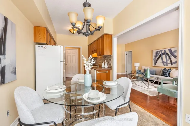 Additional image 7 of 416 LIMERIDGE Rd Unit 109