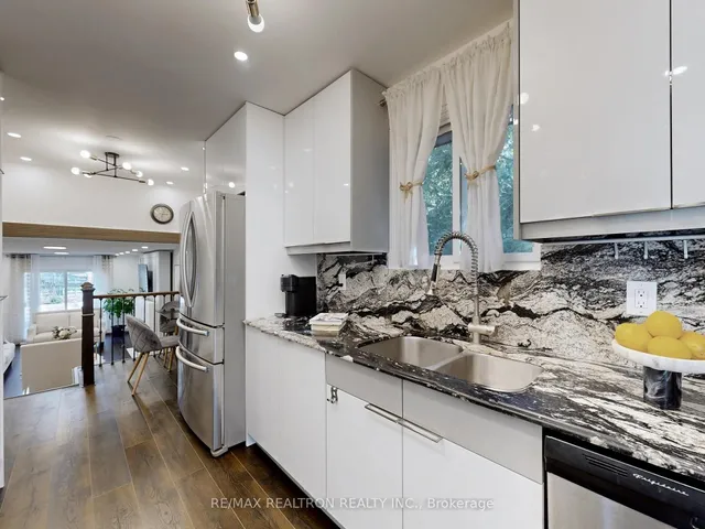 Additional image 12 of 33 Angus Dr