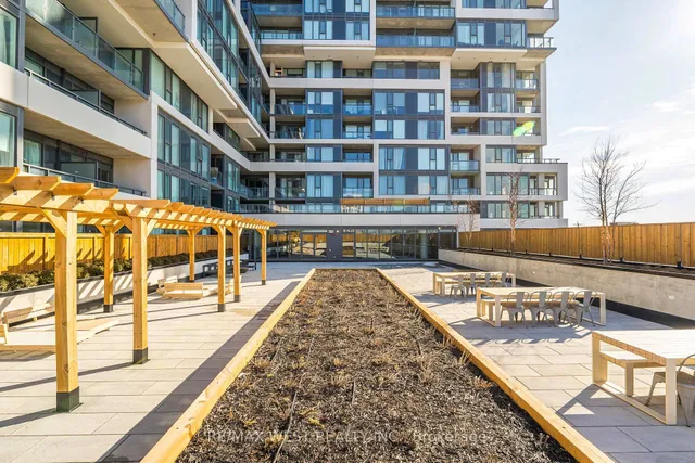 Additional image 29 of 859 The Queensway N/A Unit 813