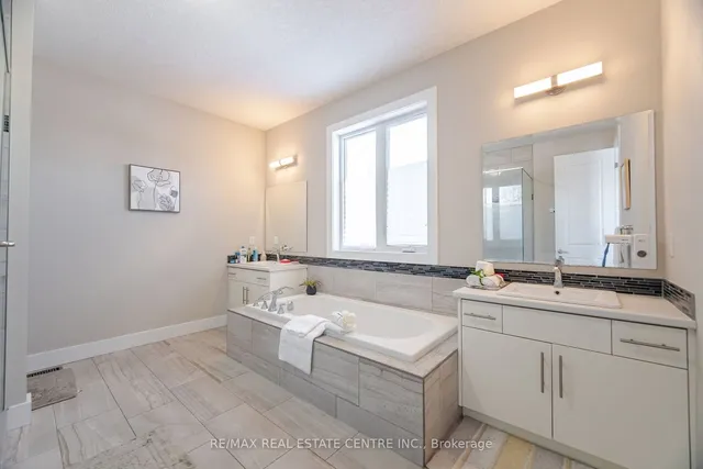 Additional image 24 of 204 Forest Creek Dr