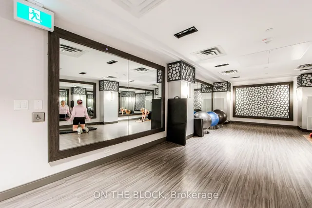 Additional image 48 of 543 Richmond St Unit 1006