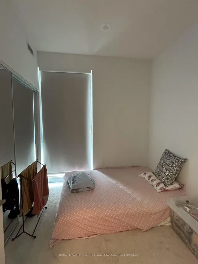 Additional image 6 of 230 Simcoe St Unit 1228