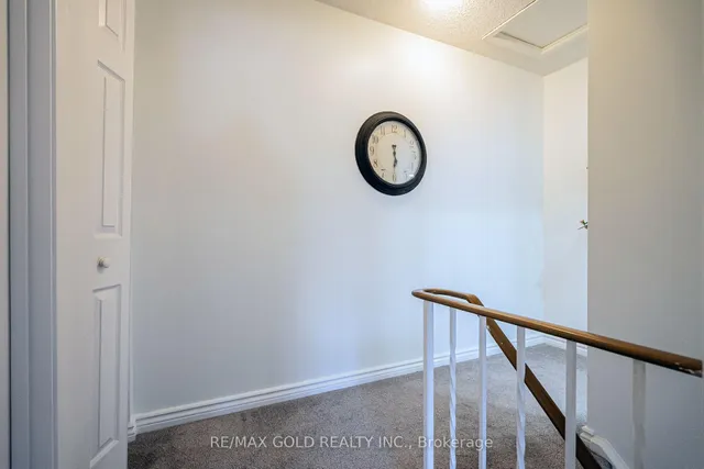 Additional image 12 of 445 Pioneer Dr Unit 4