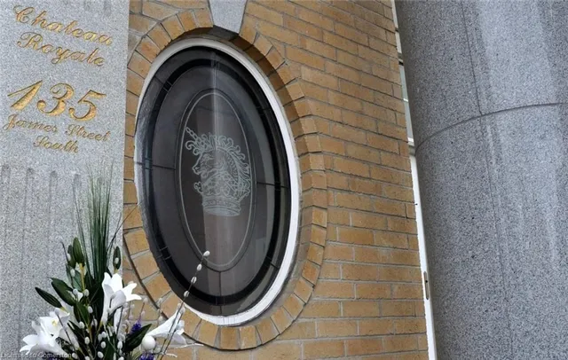 Additional image 4 of 135 James St Unit 502