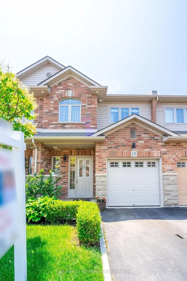 15 Marina Point Cres