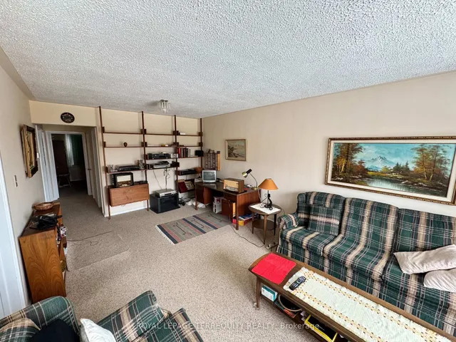 Additional image 3 of 10 Restever Gate