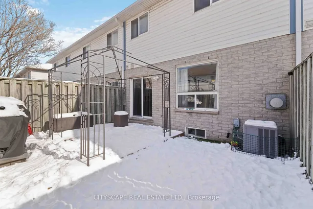 Additional image 38 of 76 Frances Ave Unit 14