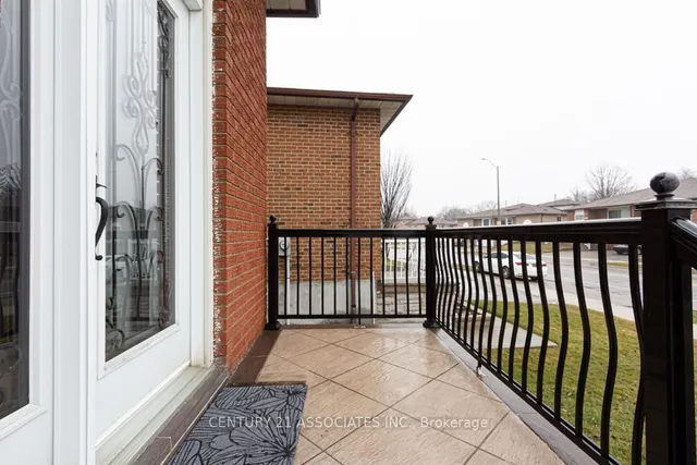 Additional image 3 of 210 Harold St